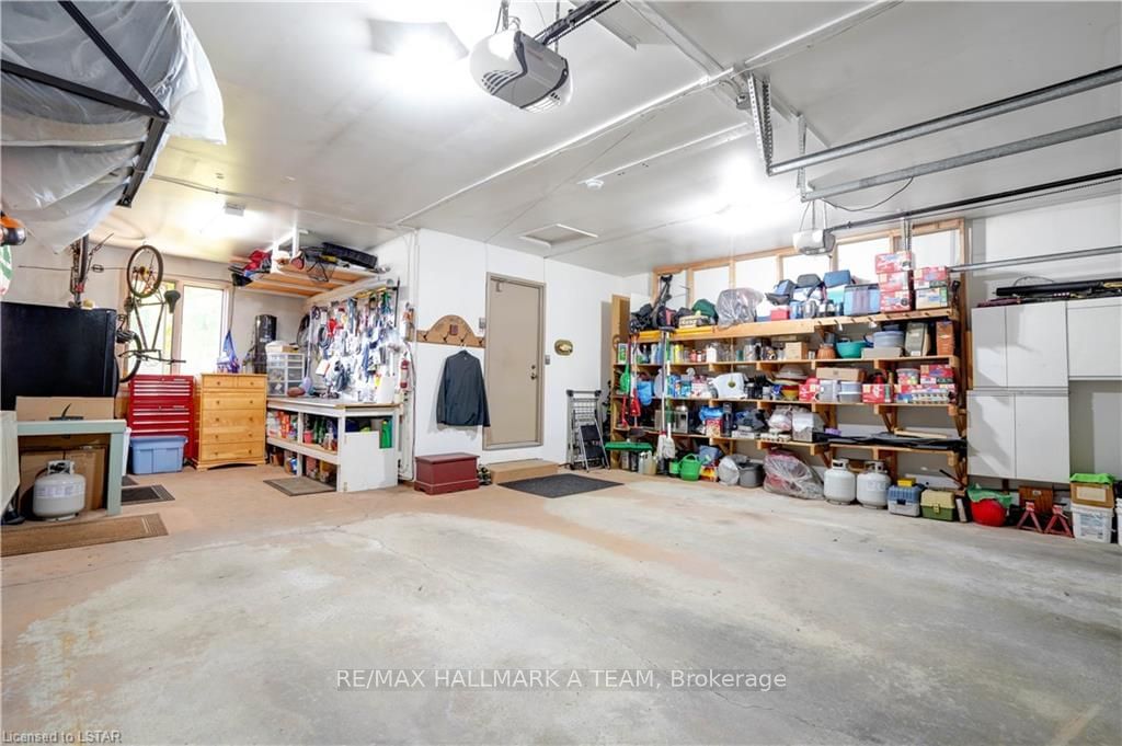 Listing Image 40