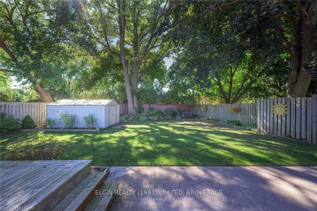 Listing Image 7