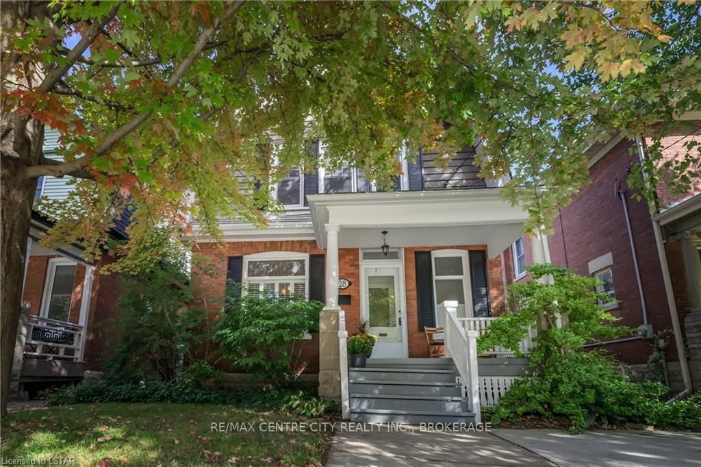 Listing Image 4