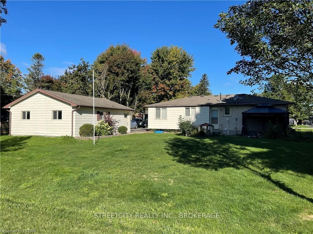 Listing Image 16