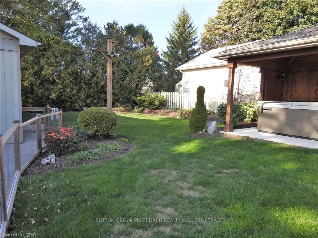 Listing Image 22