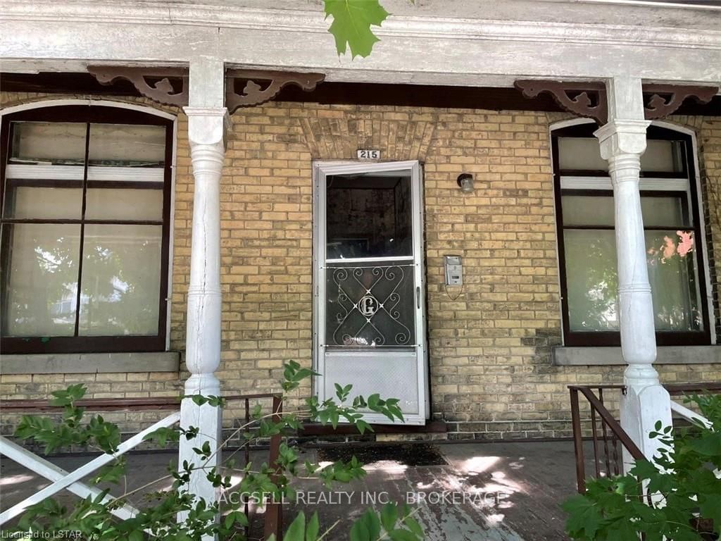 Listing Image 3