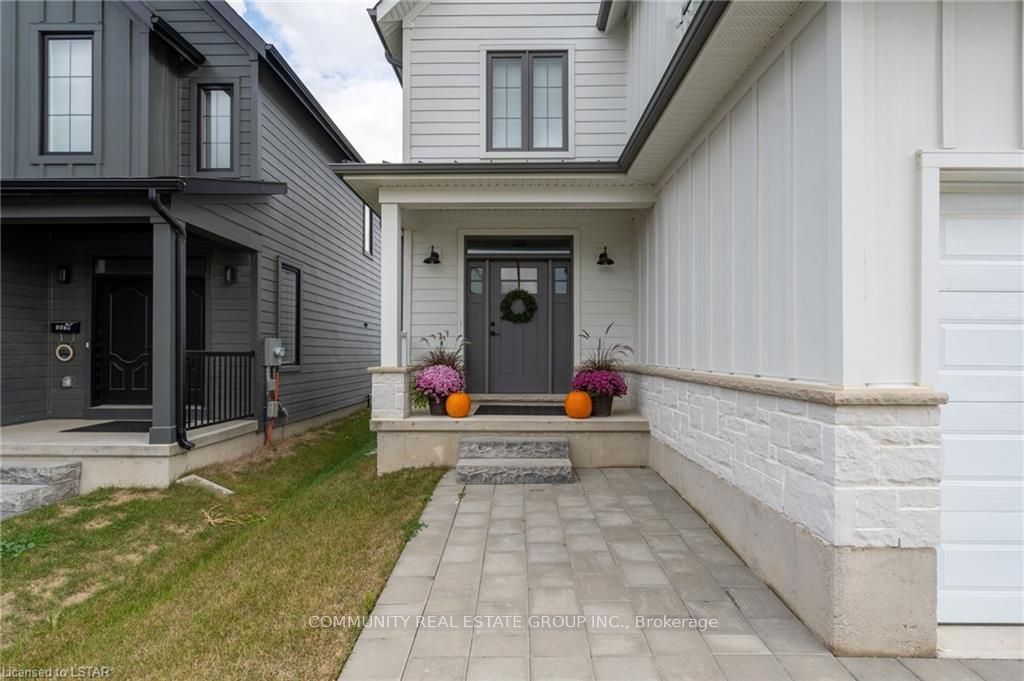 Listing Image 2