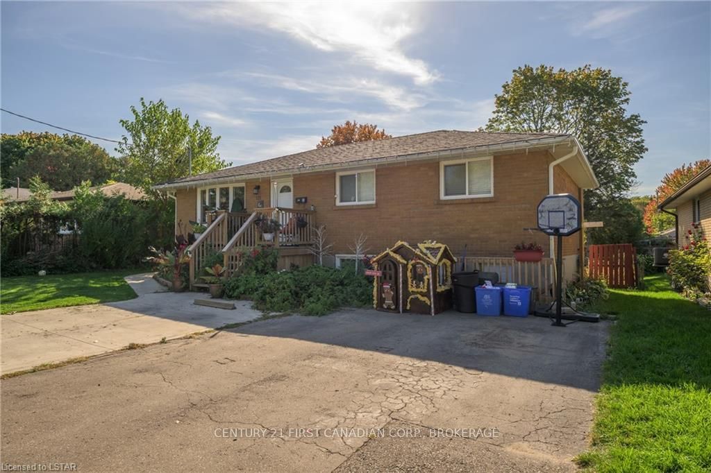 Listing Image 3