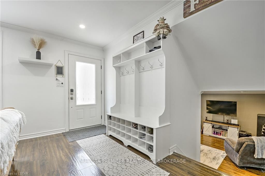Listing Image 22