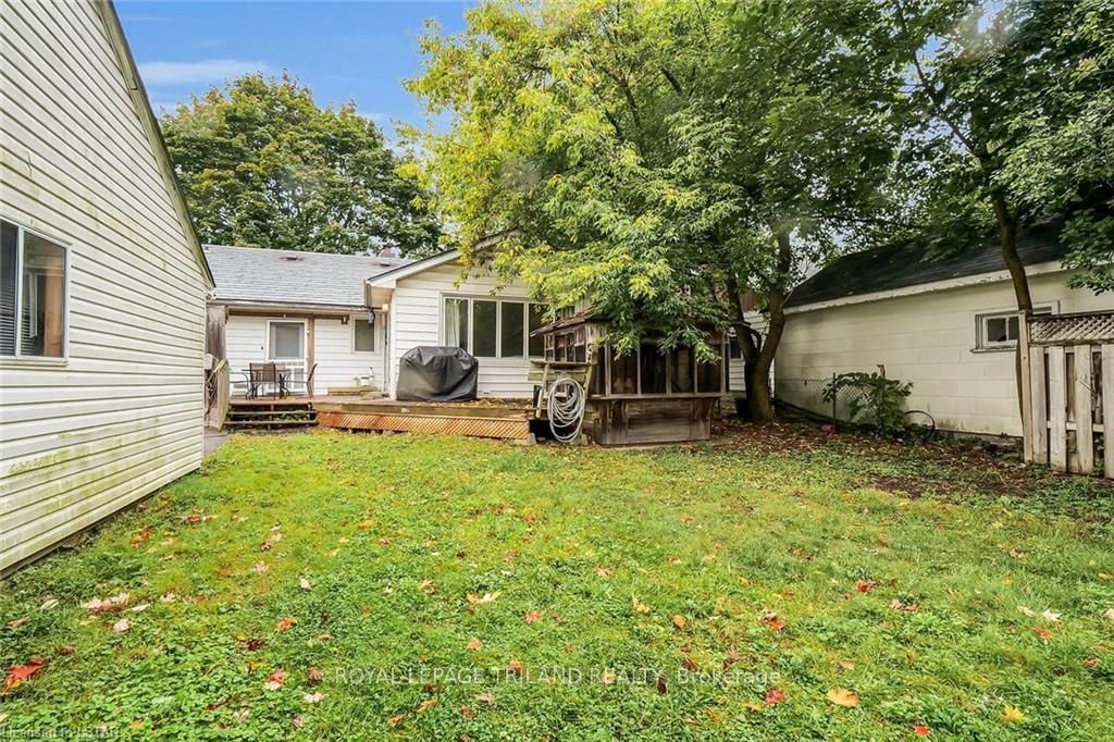 Listing Image 22