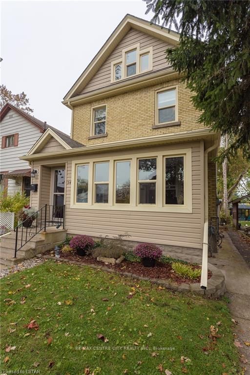 Listing Image 3