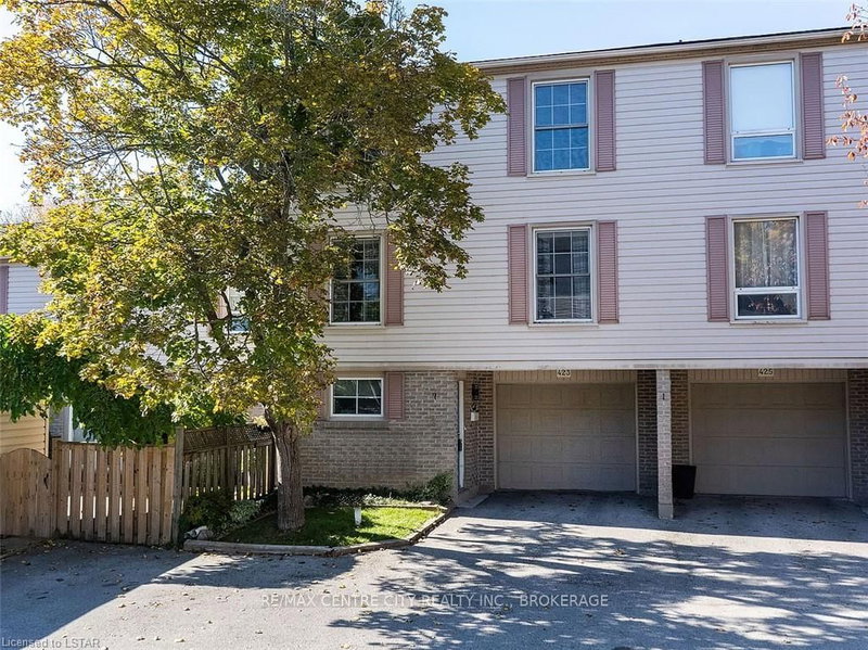423 EVERGLADE Crescent, London North