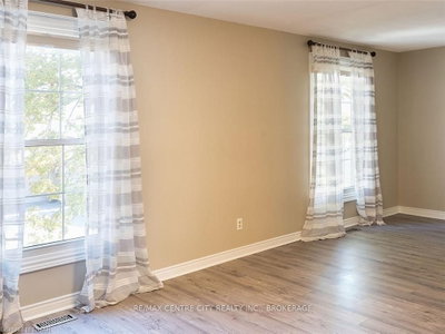 423 EVERGLADE Crescent — photo 6