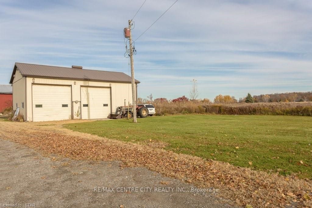 Listing Image 7