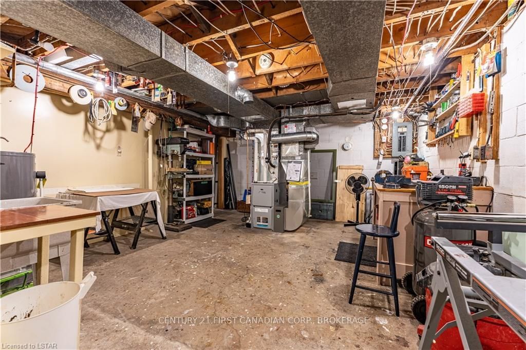 Listing Image 32