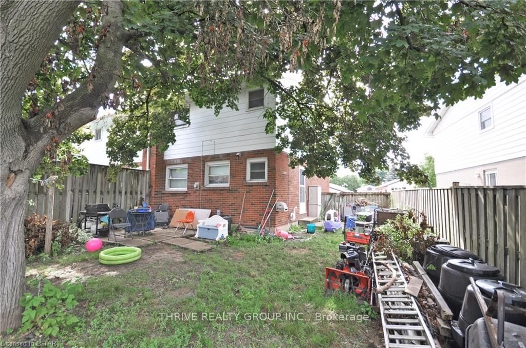 Listing Image 17