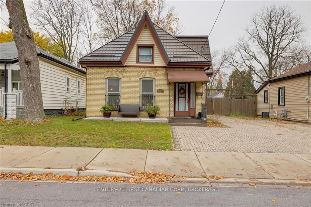 Listing Image 3