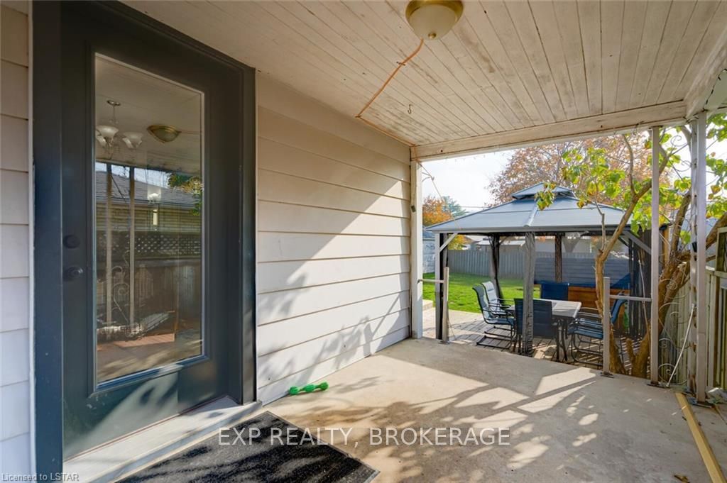 Listing Image 24
