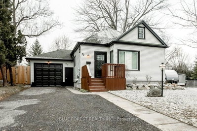 Detached House sold at 94 Mckellar Street, Strathroy-Caradoc, Ontario, N7G 2Y2 - SW - MLS: X7810779
