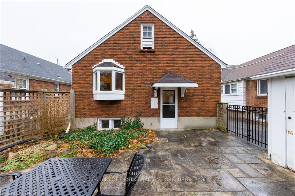 Listing Image 23