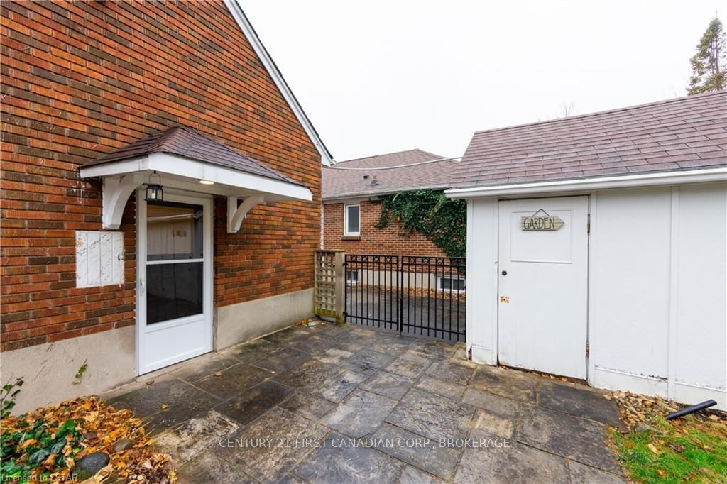 Listing Image 25
