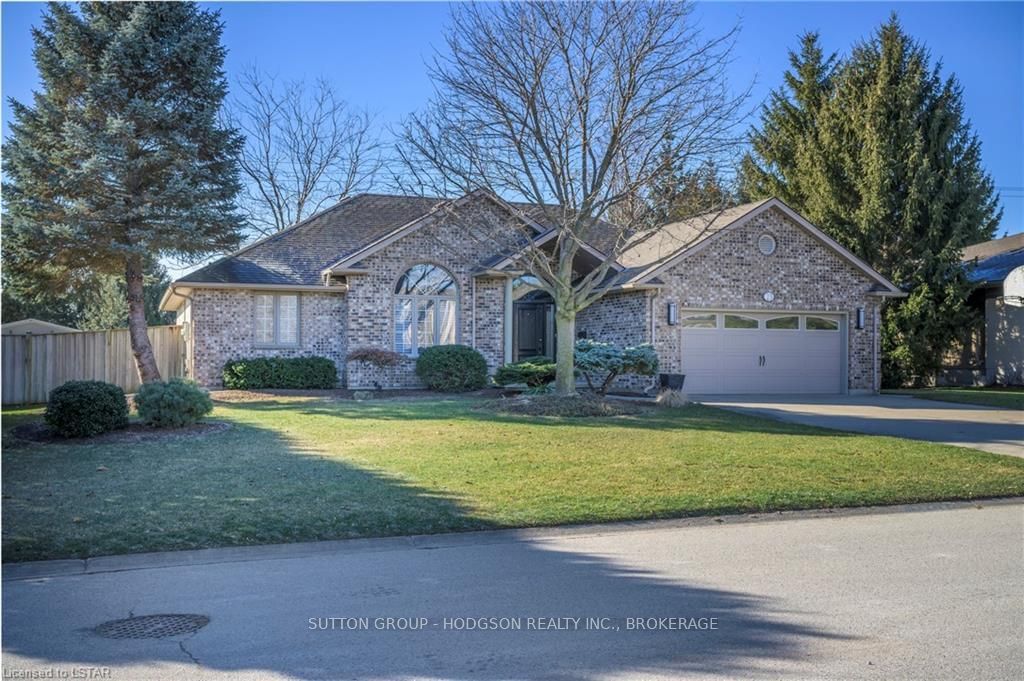 23 WOODLAND Drive sold in Middlesex Centre — MLS® X7810948