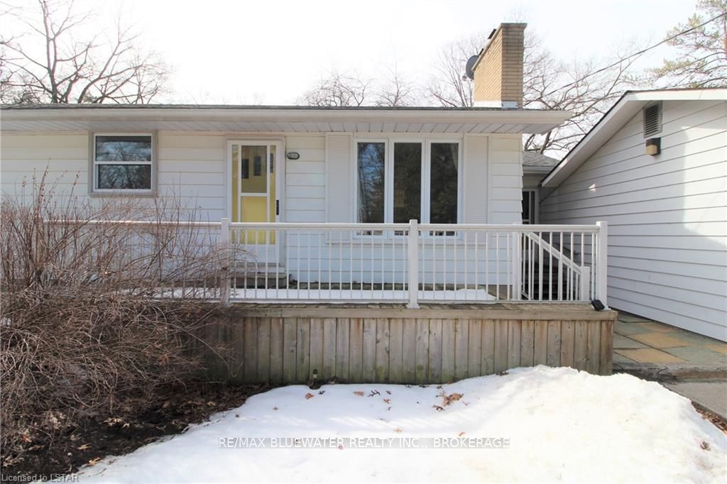 Listing Image 7