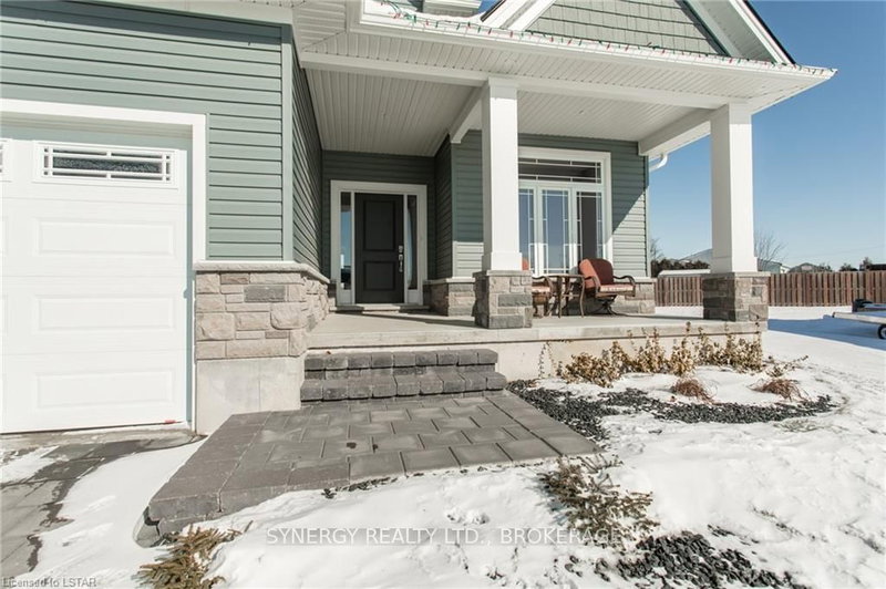 551 Scenic Crt, Warwick, N0M 2S0 | Image 3