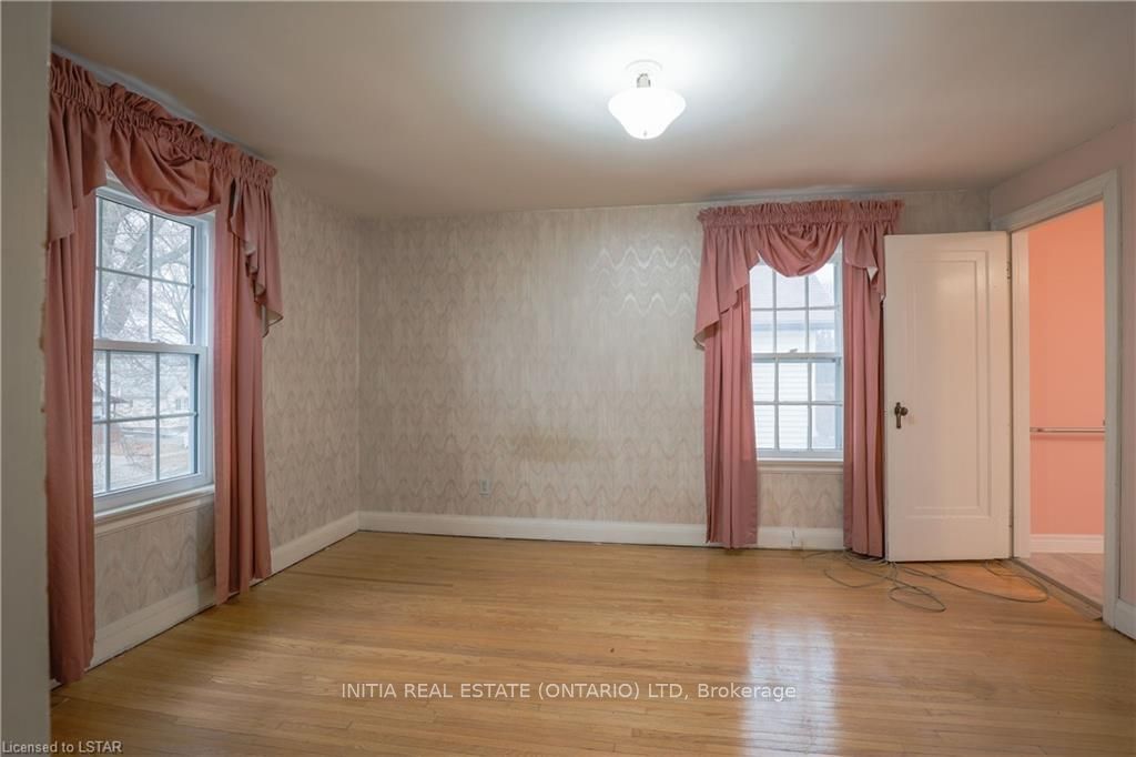 Listing Image 22