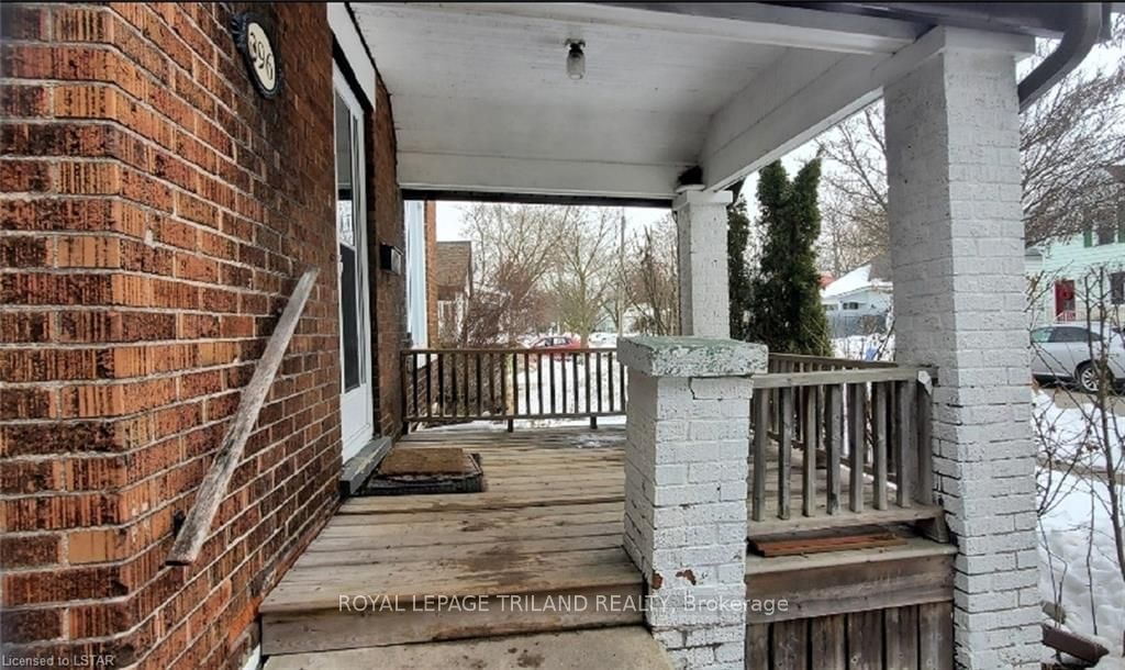 Listing Image 3