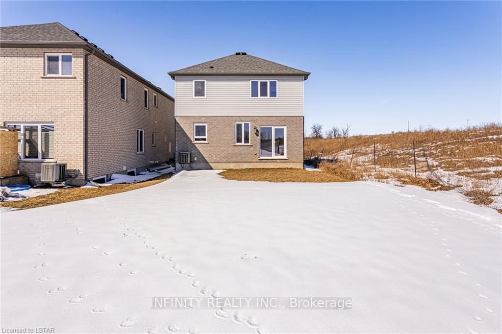 Listing Image 32