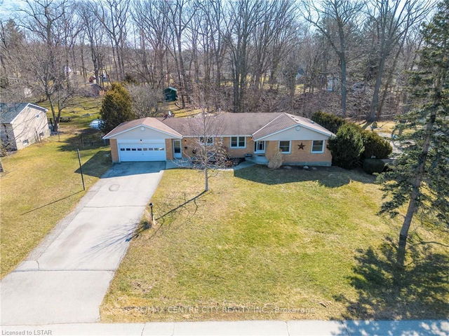 6325 OAKVIEW Crescent
