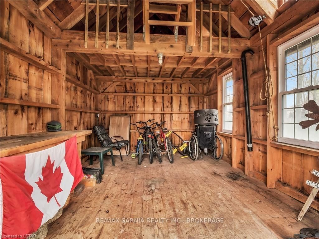 Listing Image 38
