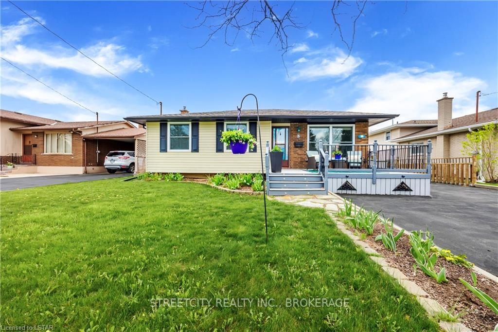 Listing Image 3