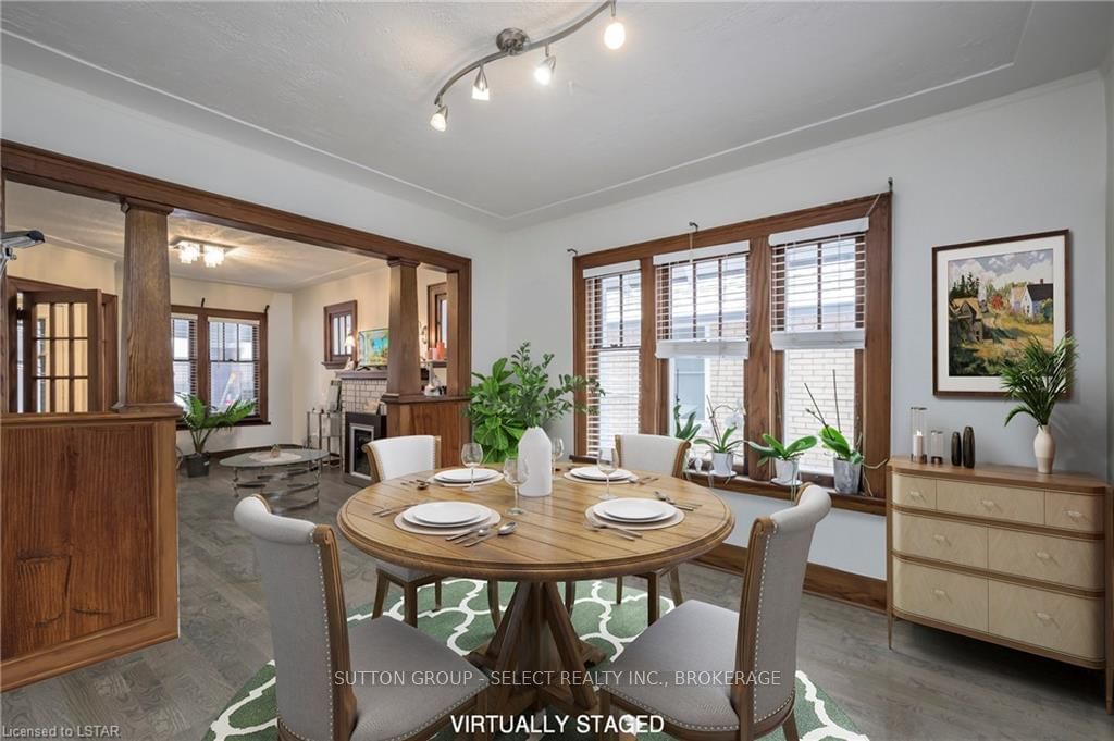 Listing Image 7