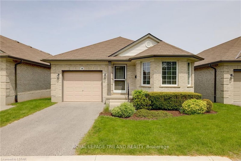 10 - 20 Windemere Pl, St. Thomas, N5R 6H6 | Image 2