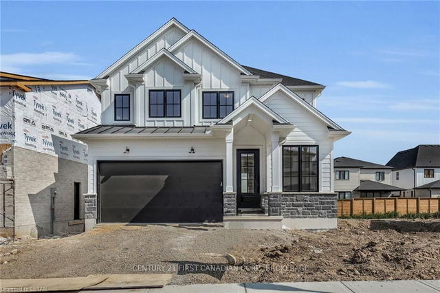 1882 FOUNTAIN GRASS Drive