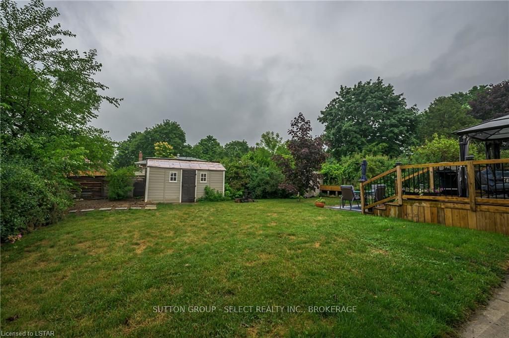 Listing Image 9