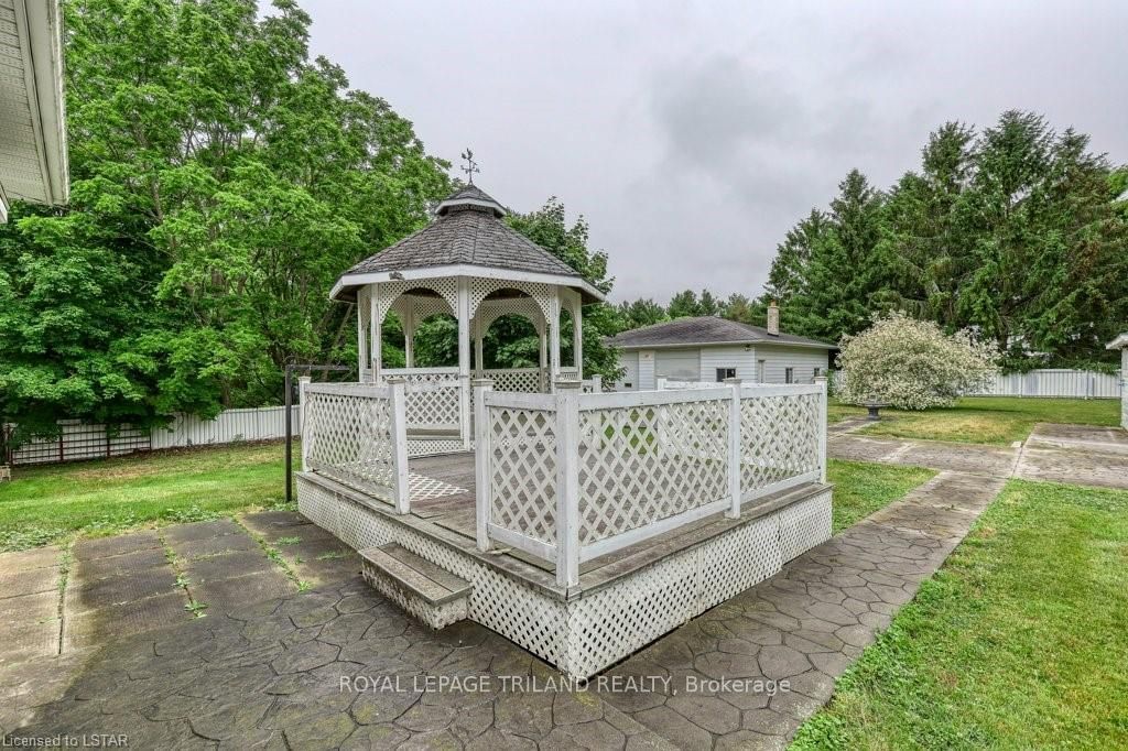 Listing Image 7