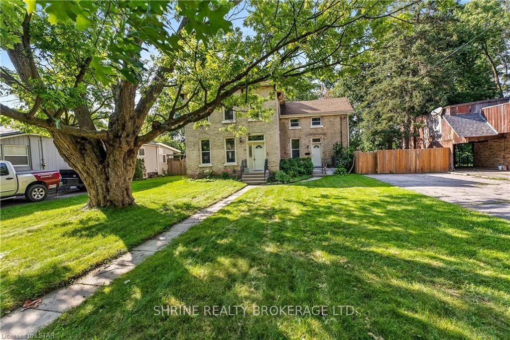 Listing Image 3