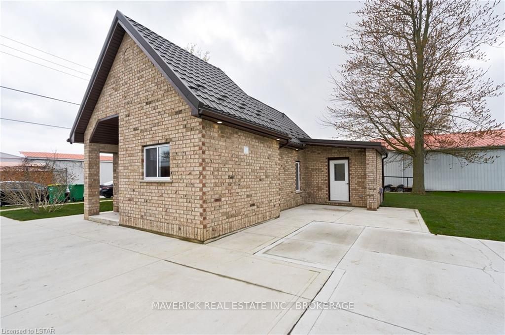 Listing Image 2