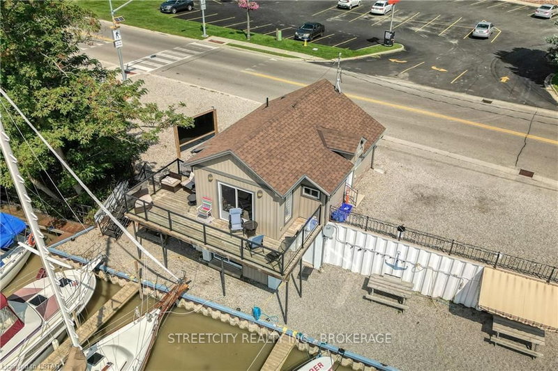 290 Colborne St, Central Elgin, B5L 1A9 | Image 2