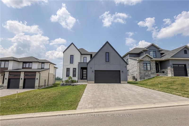 61 Crestview Dr, Middlesex Centre, N0L 1R0 | Image 2