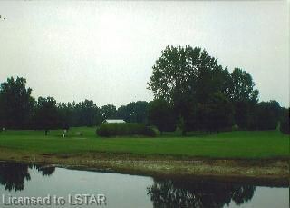 39 East Glen Dr, Lambton Shores, N0M 1B0 | Image 3