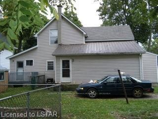 Listing Image 4