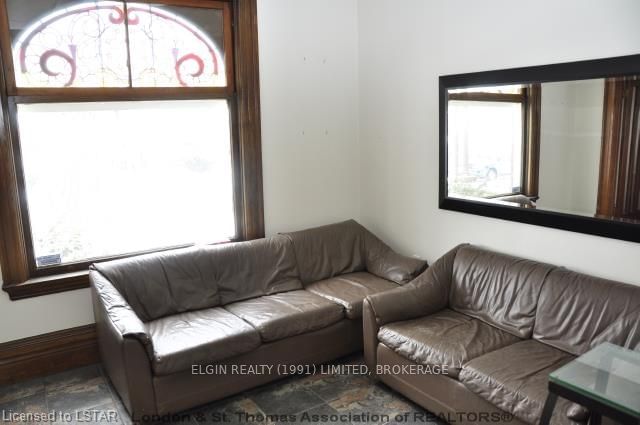 24 Hincks St, St. Thomas, N5R 3N6 | Image 3