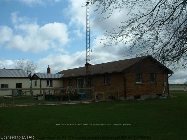 Listing Image 3