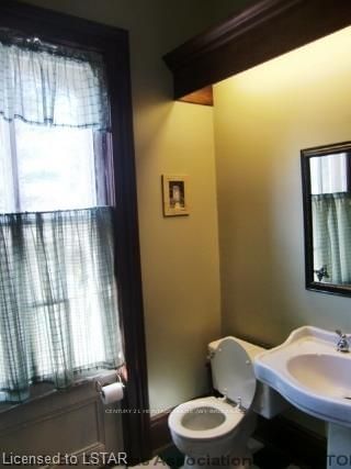 Listing Image 7