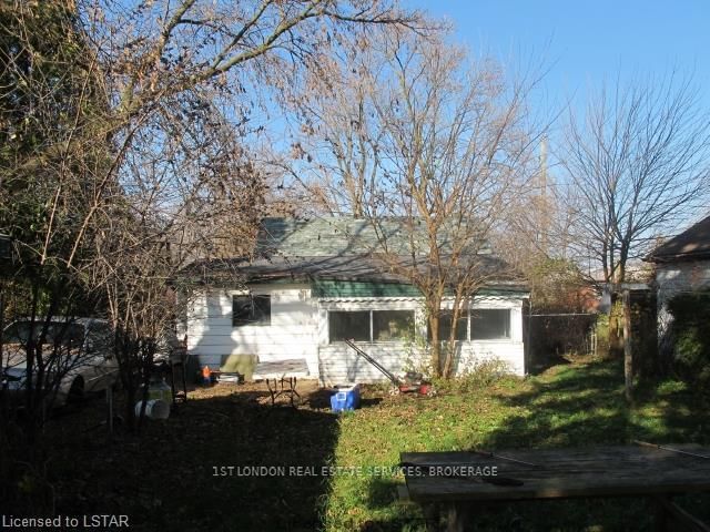 Listing Image 7