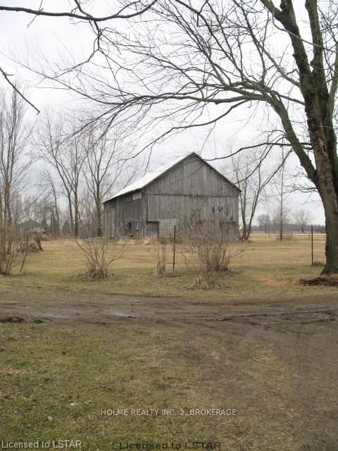 Listing Image 7