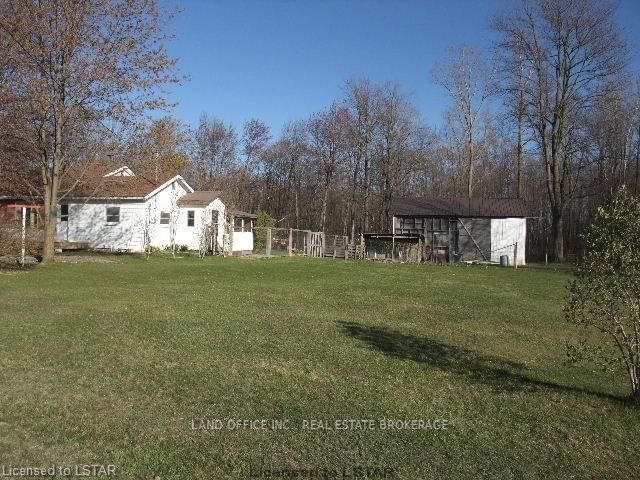 Listing photo 3