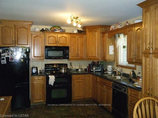 6551 Springfield Rd, Malahide, N5H 2R5 | Image 2