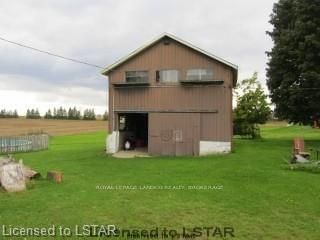 Listing Image 3