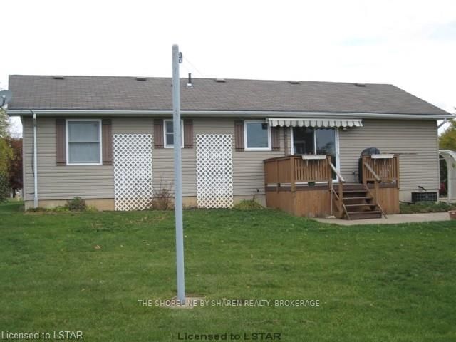 9907 Eric St, Lambton Shores, N0M 1T0 | Image 2